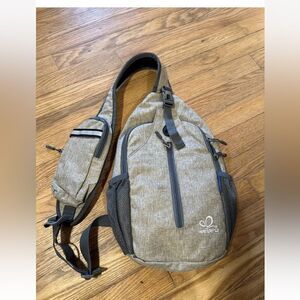 Water fly small body sling backpack unisex